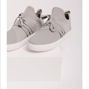 Steve Madden Lancer Sneaker